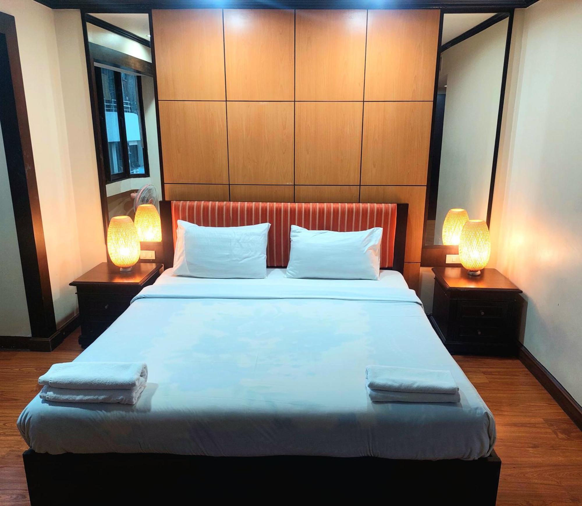 Appartement Affordable Serviced In Nana Omni Tower - Prime Sukhumvit Location Bangkok